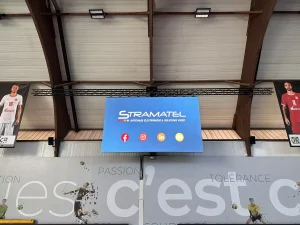 écran vidéo LED tour terrain martigues volley