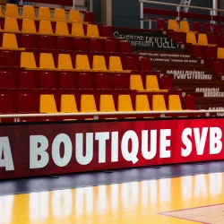 Tours de terrain vidéo LED au complexe sportif de Saint Vallier Basket Drôme